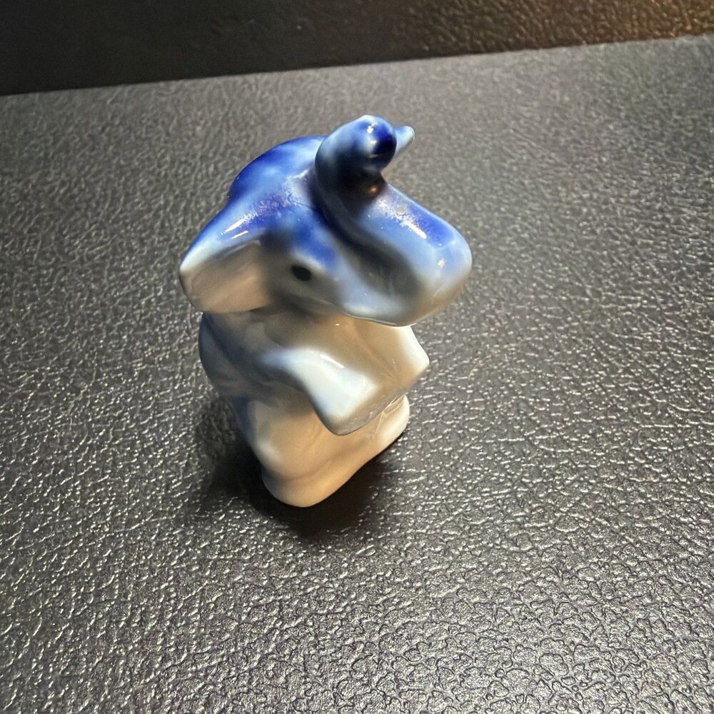 Vintage Delft Blue Miniature Porcelain Elephant Figurine 2.5" Japan